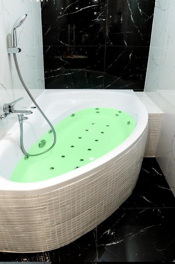 Cracovia Apartments Екстериор снимка