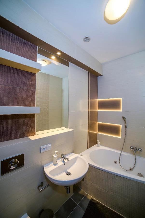 Cracovia Apartments Екстериор снимка