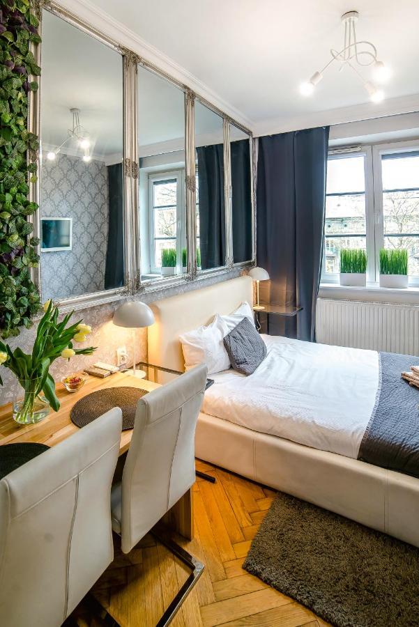 Cracovia Apartments Екстериор снимка