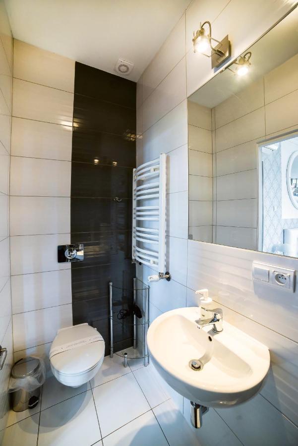Cracovia Apartments Екстериор снимка