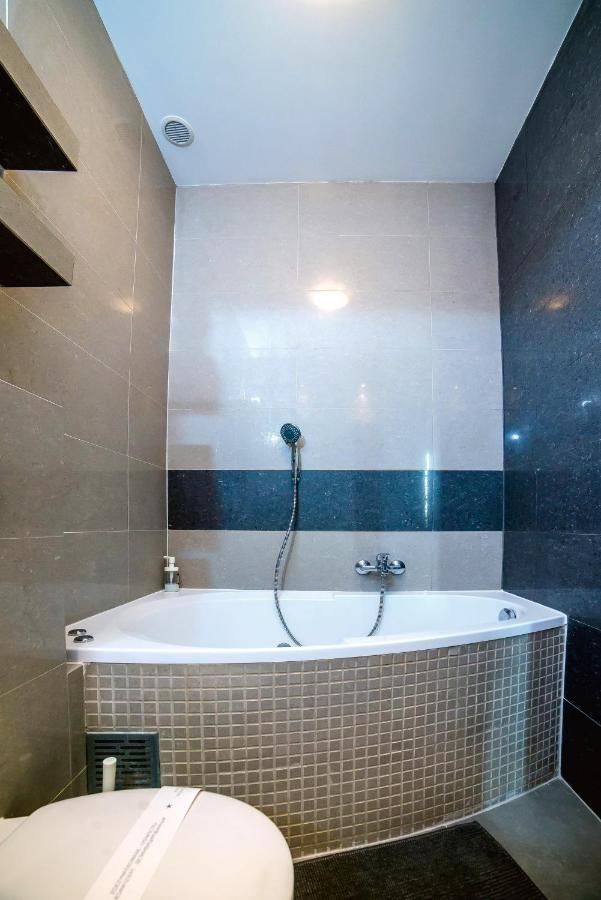 Cracovia Apartments Екстериор снимка